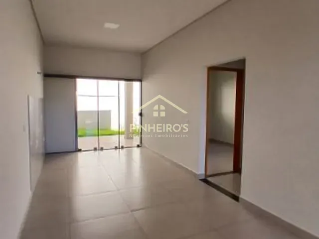 Casa com 125m² 2 quartos e 1 banheiro, à venda, no bairro Jardim Parana em Cambé