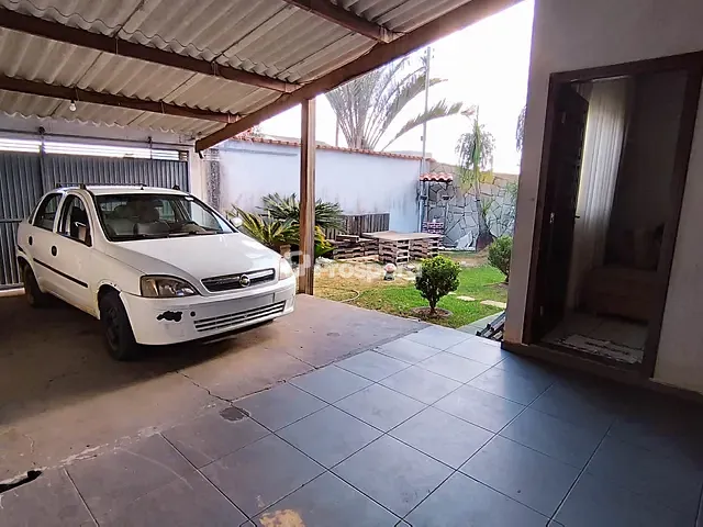 Casa 3 quartos e 3 banheiros, à venda, no bairro Residencial Flamboyant em Anápolis