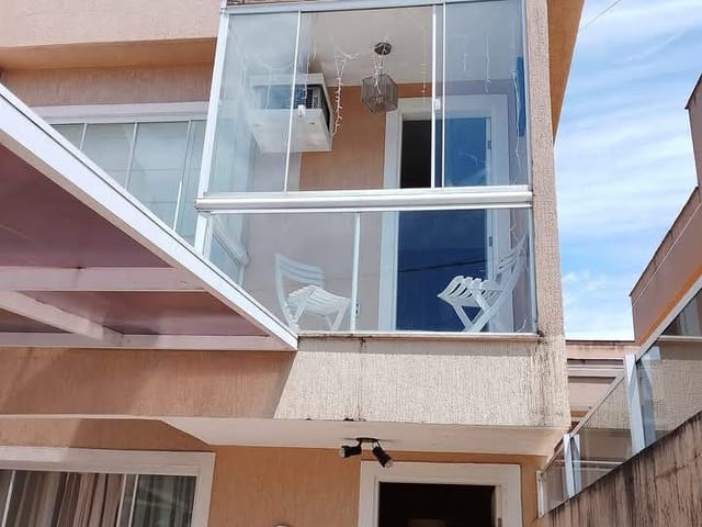 Casa com 360m² 2 quartos e 3 banheiros, à venda, no bairro Cidade Beira Mar em Rio das Ostras