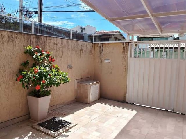 Casa com 360m² 2 quartos e 3 banheiros, à venda, no bairro Cidade Beira Mar em Rio das Ostras