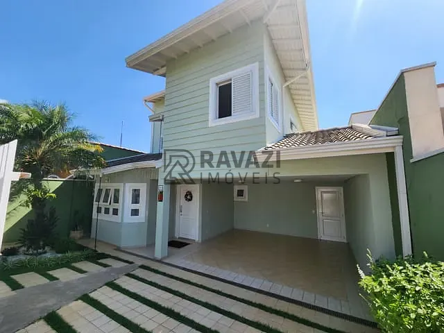 Casa com 250m² 4 quartos e 5 banheiros, à venda, no bairro Santa Rosa em Vinhedo