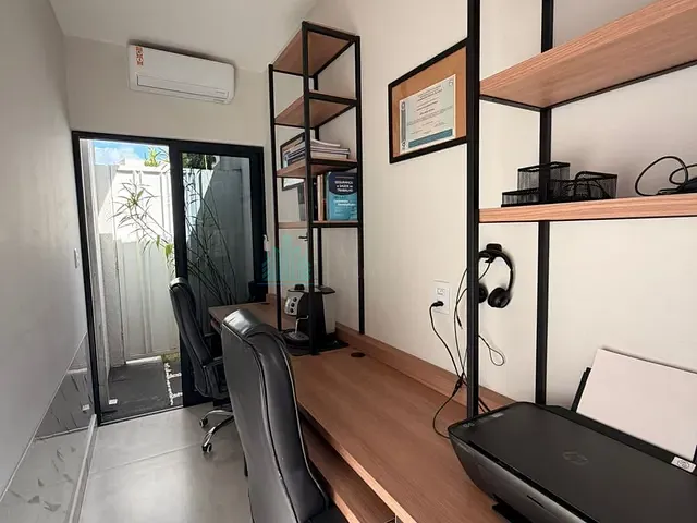 Casa 2 quartos e 2 banheiros, à venda, no bairro Vila União em Catalão
