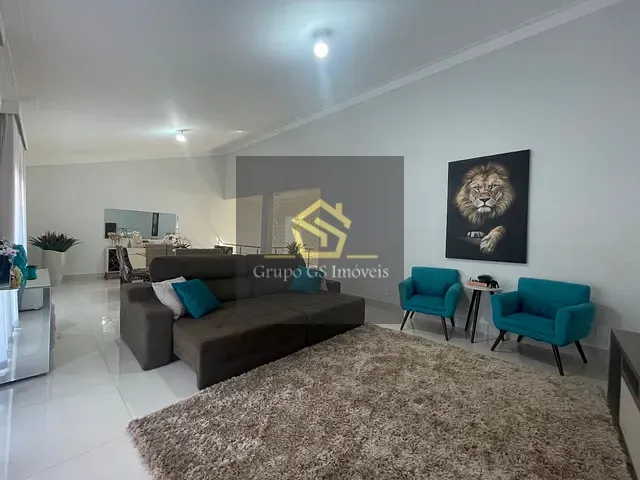 Casa com 280m² 3 quartos e 3 banheiros, à venda, no bairro Jardim Maria Rosa em Valinhos