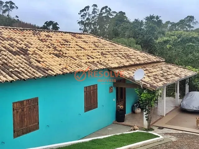 Casa com 1674m² 5 quartos e 4 banheiros, à venda, no bairro Sítio dos 15 em Guararema