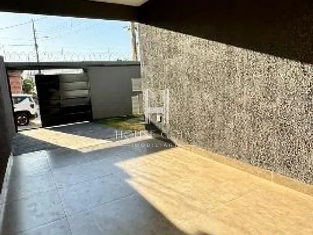 Casa 3 quartos e 2 banheiros, à venda, no bairro Setor Colonial Sul em Aparecida de Goiânia