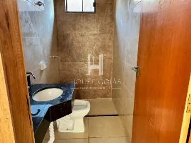 Casa 3 quartos e 2 banheiros, à venda, no bairro Setor Colonial Sul em Aparecida de Goiânia