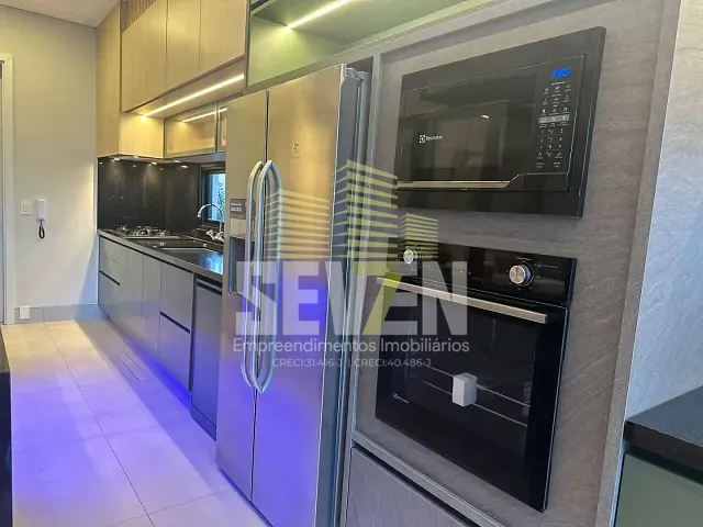Casa com 450m² 3 quartos e 4 banheiros, à venda, no bairro Residencial Lago Sul em Bauru