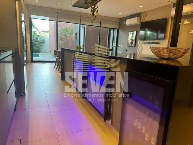 Casa com 450m² 3 quartos e 4 banheiros, à venda, no bairro Residencial Lago Sul em Bauru