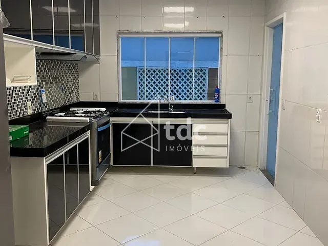 Casa 5 quartos e 6 banheiros, para alugar, no bairro Barra da Tijuca em Rio de Janeiro