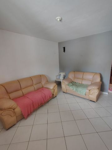 Casa 2 quartos e 1 banheiro, à venda, no bairro Loteamento Extensão do Serramar em Rio das Ostras