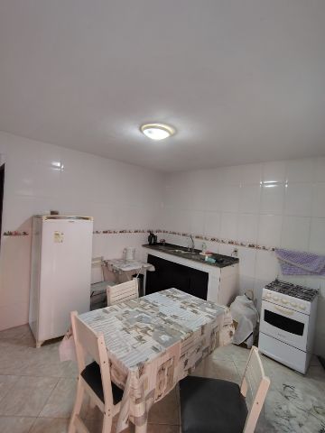 Casa 2 quartos e 1 banheiro, à venda, no bairro Loteamento Extensão do Serramar em Rio das Ostras