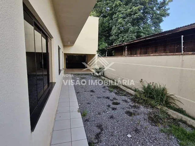 Casa com 498m² 4 quartos e 2 banheiros, à venda, no bairro Jardim Paraíso em Sinop