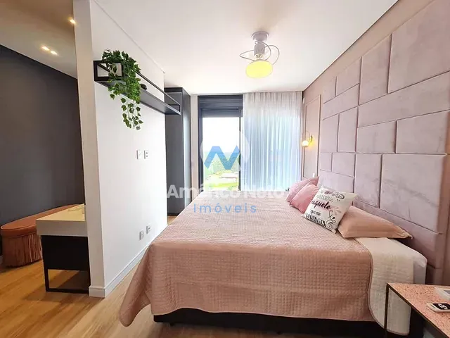 Casa com 455m² 4 quartos e 5 banheiros, à venda, no bairro Condomínio Residencial Campos do Conde em Bragança Paulista