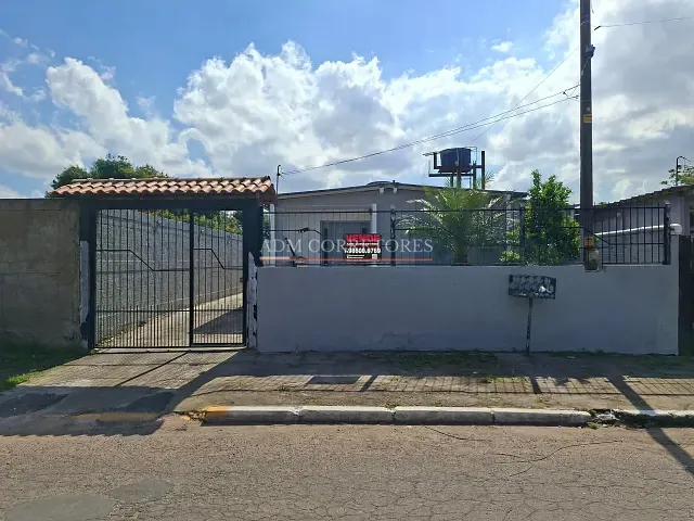 Casa 3 quartos e 3 banheiros, à venda, no bairro Parque Granja Esperança em Cachoeirinha