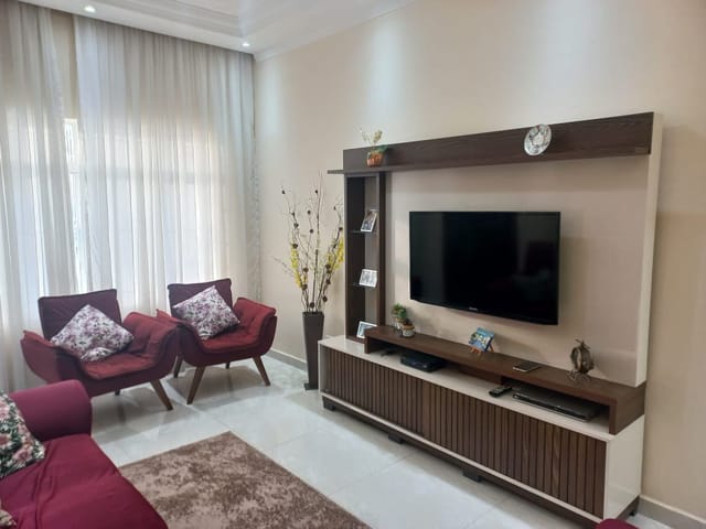 Casa com 205m² 3 quartos e 2 banheiros, à venda, no bairro Vila Rosália em Guarulhos