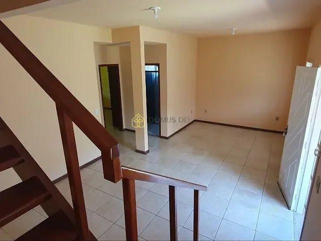Casa com 360m² 3 quartos e 3 banheiros, à venda, no bairro Vila Pinheiro em Itatiaia