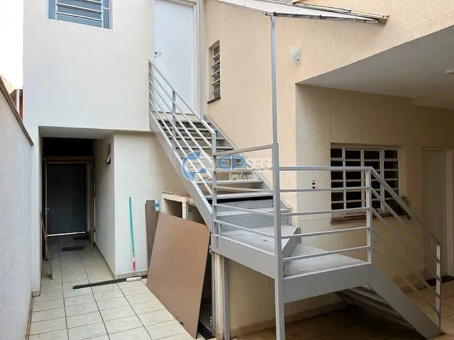 Casa com 300m², para alugar, no bairro Centro em Londrina
