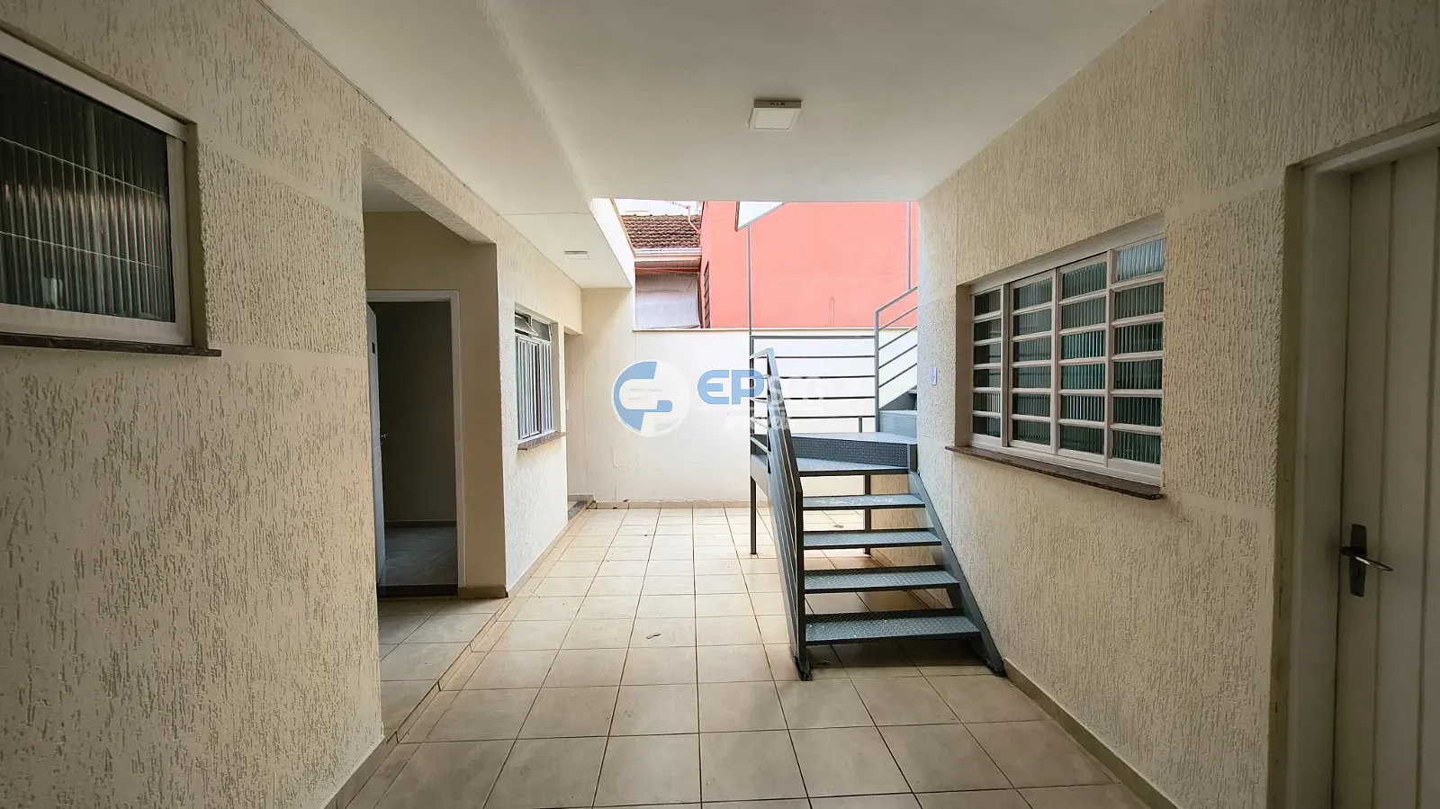 Casa, 1 quarto, 325 m² - Foto 12