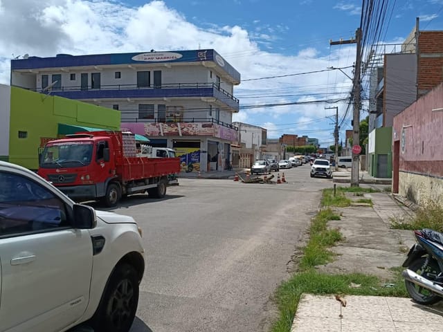 Casa 1 quarto e 1 banheiro, para alugar, no bairro Siqueira Campos em Aracaju