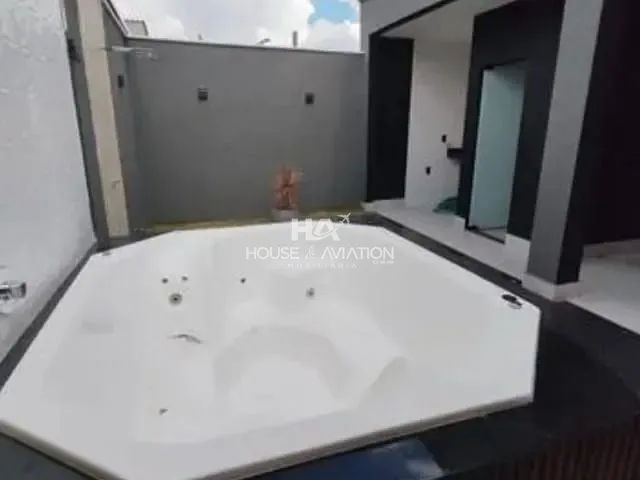 Casa com 224m² 3 quartos e 3 banheiros, à venda, no bairro Jardim América em Goiânia