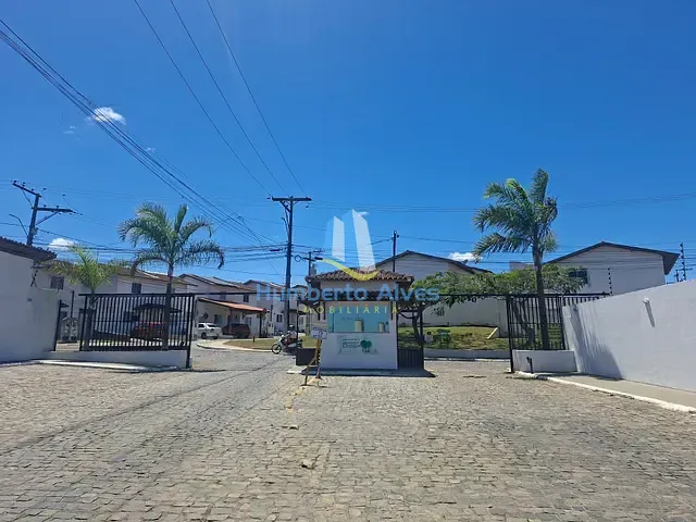 Casa 2 quartos e 1 banheiro, para alugar, no bairro Primavera em Vitória da Conquista