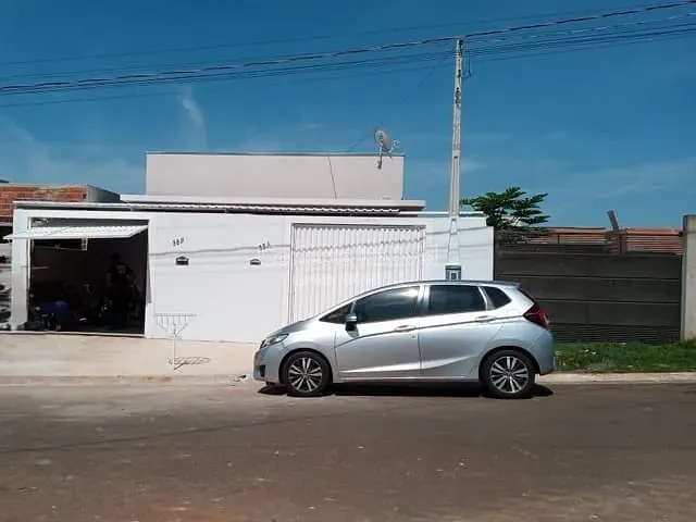 Casa com 200m² 4 quartos e 2 banheiros, à venda, no bairro Moinho Residencial em Holambra