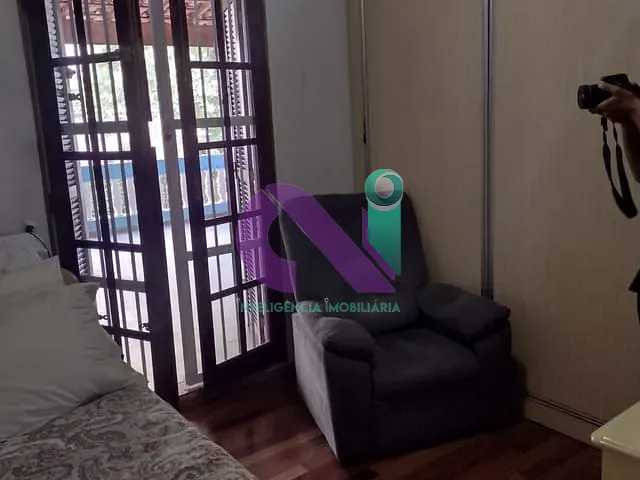 Casa com 125m² 3 quartos e 2 banheiros, à venda, no bairro Cidade das Flores em Osasco
