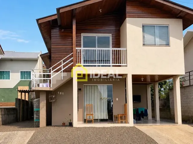 Casa 3 quartos e 1 banheiro, para alugar, no bairro Gruta em Concórdia