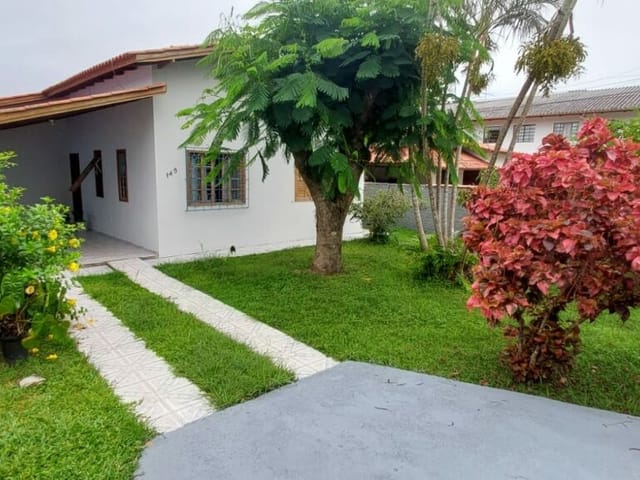 Casa com 442m² 4 quartos e 3 banheiros, à venda, no bairro Ingleses do Rio Vermelho em Florianópolis