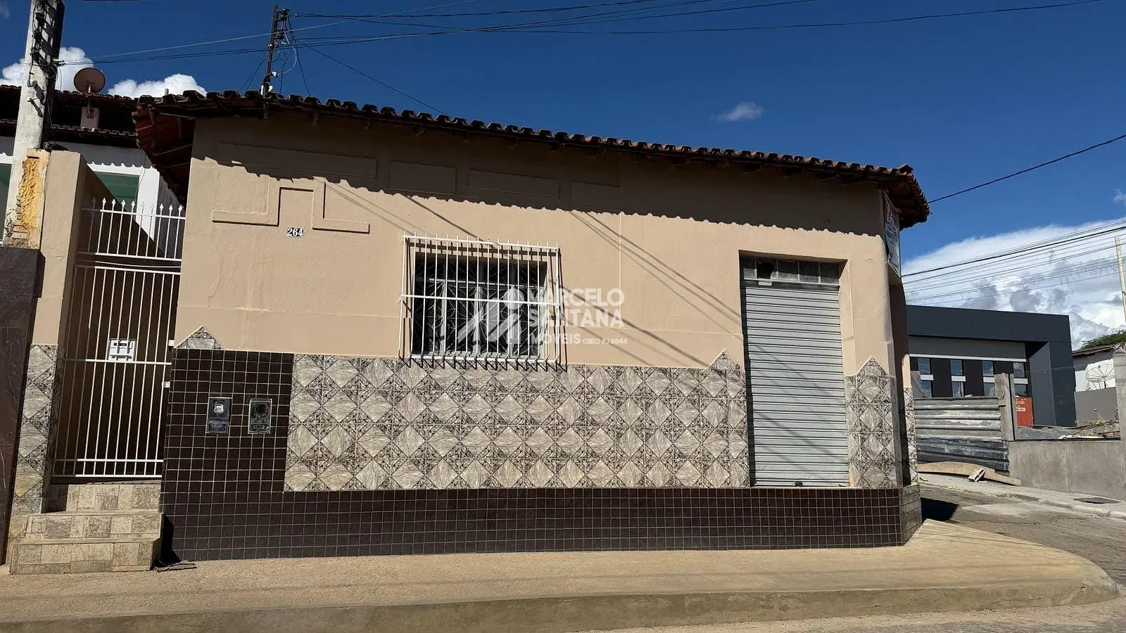 Casa, 1 quarto, 145 m² - Foto 2