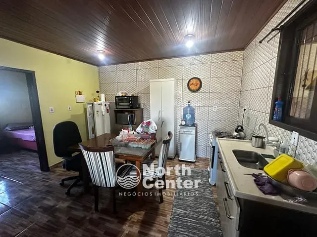 Casa com 275m² 2 quartos e 2 banheiros, à venda, no bairro Portal Das Praias em Balneário Barra do Sul