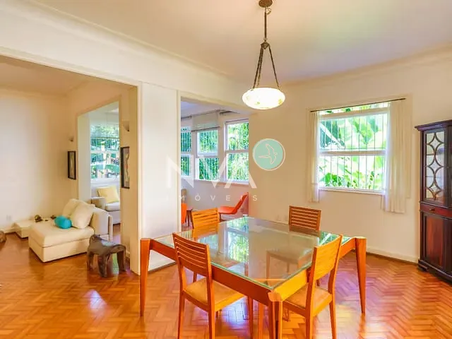 Casa com 426m² 5 quartos e 3 banheiros, à venda, no bairro Jardim Botânico em Rio de Janeiro