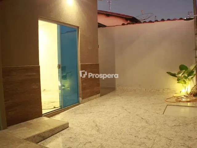 Casa com 242m² 3 quartos e 3 banheiros, à venda, no bairro Residencial Buritis em Anápolis
