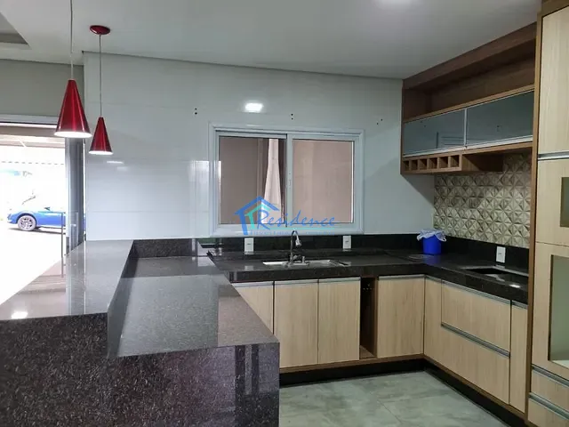 Casa com 150m² 2 quartos e 1 banheiro, à venda, no bairro Jardim dos Sabiás em Indaiatuba