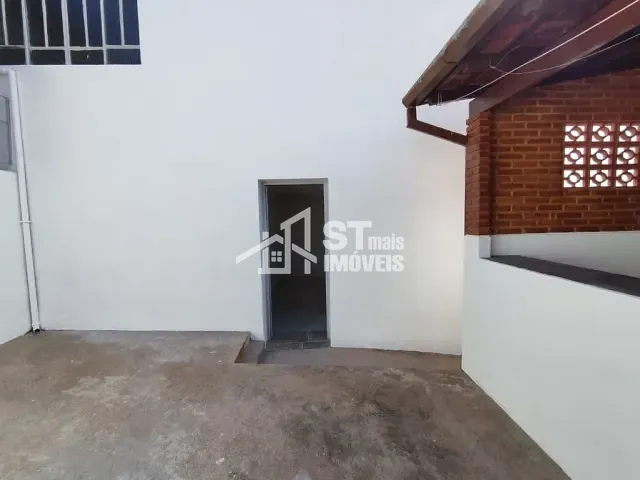 Casa com 293m² 3 quartos e 2 banheiros, à venda, no bairro Jardim Bela Vista em Andradas