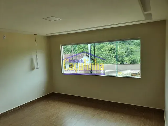 Casa com 1952m² 3 quartos e 1 banheiro, à venda ou para alugar, no bairro Centro (Ipiabas) em Barra do Piraí