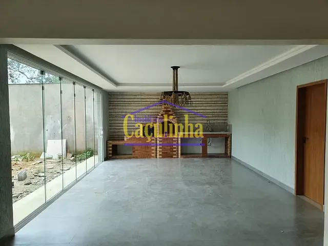 Casa com 1952m² 3 quartos e 1 banheiro, à venda ou para alugar, no bairro Centro (Ipiabas) em Barra do Piraí
