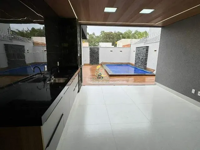 Casa com 360m² 4 quartos e 4 banheiros, à venda, no bairro Moinho dos Ventos em Goiânia