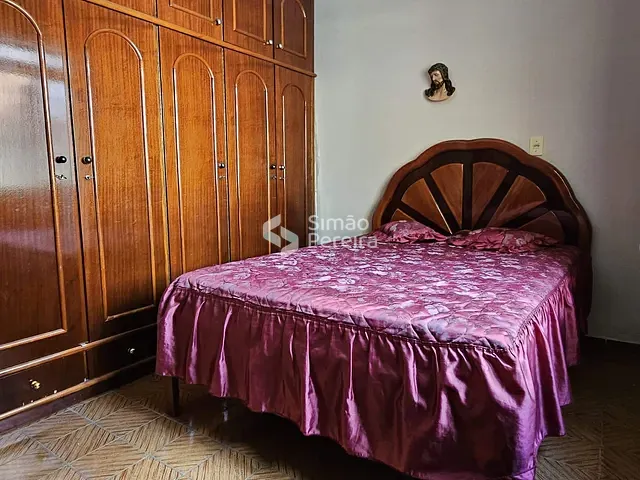 Casa 3 quartos e 2 banheiros, à venda, no bairro Teixeiras em Juiz de Fora