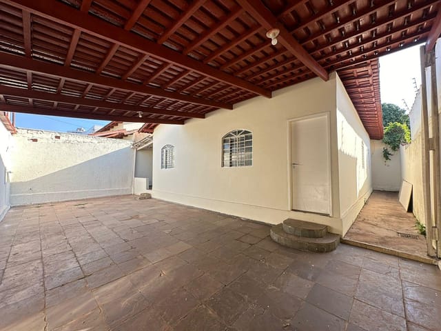 Foto do Casa - Casa para locação no Loteamento Celina Park, Goiânia. São 3 quartos, 2 vagas de garagem e excelente localização | Imobiliária Top