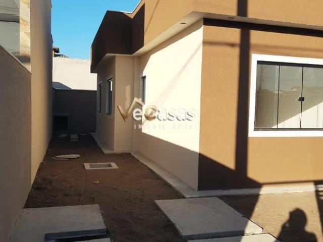 Casa com 150m² 3 quartos e 2 banheiros, à venda, no bairro Enseada das Gaivotas em Rio das Ostras