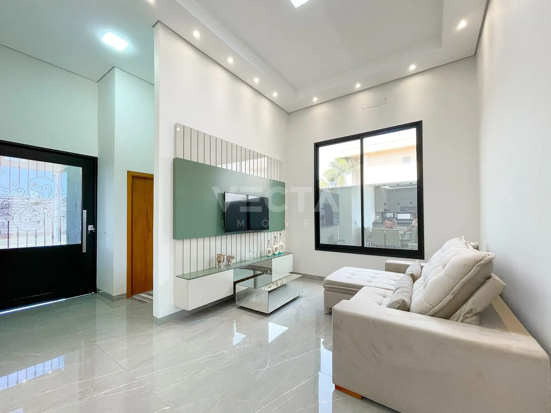 Casa, 3 quartos, 181 m² - Foto 2