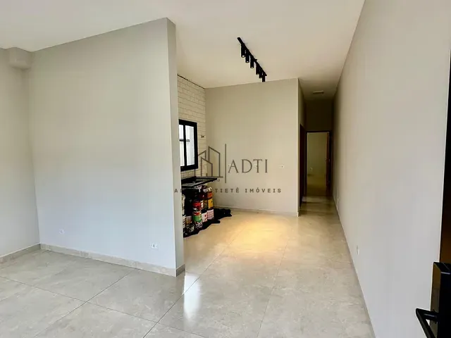 Casa com 160m² 2 quartos e 1 banheiro, à venda, no bairro Vila Brasileira em Mogi das Cruzes
