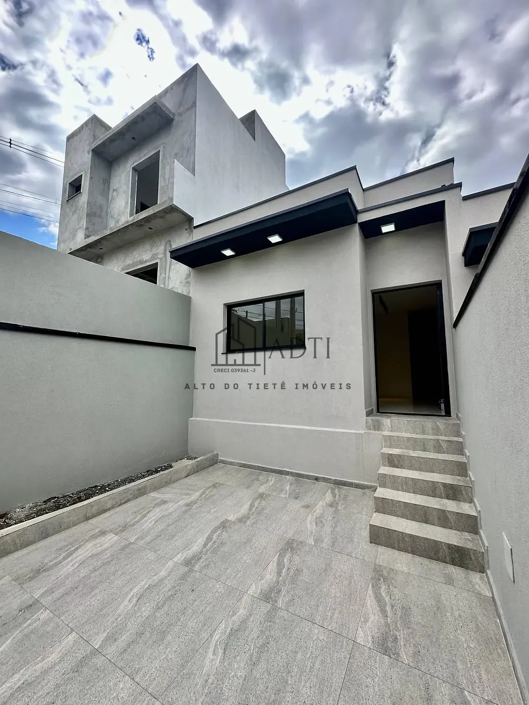 Casa, 2 quartos, 60 m² - Foto 1