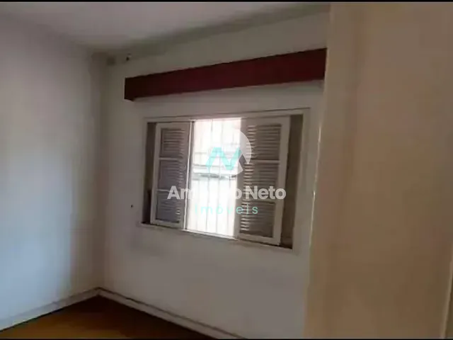 Casa com 157m² 2 quartos e 1 banheiro, à venda, no bairro Santo Antônio em São Caetano do Sul