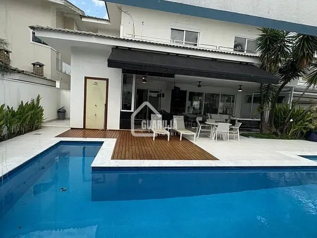 Casa com 543m² 5 quartos e 5 banheiros, à venda, no bairro Jardim Acapulco em Guarujá