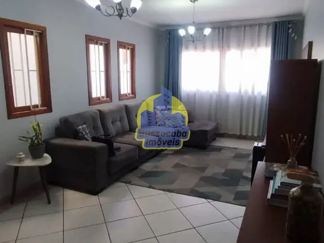 Casa com 125m² 3 quartos e 2 banheiros, à venda, no bairro Pestana em Osasco