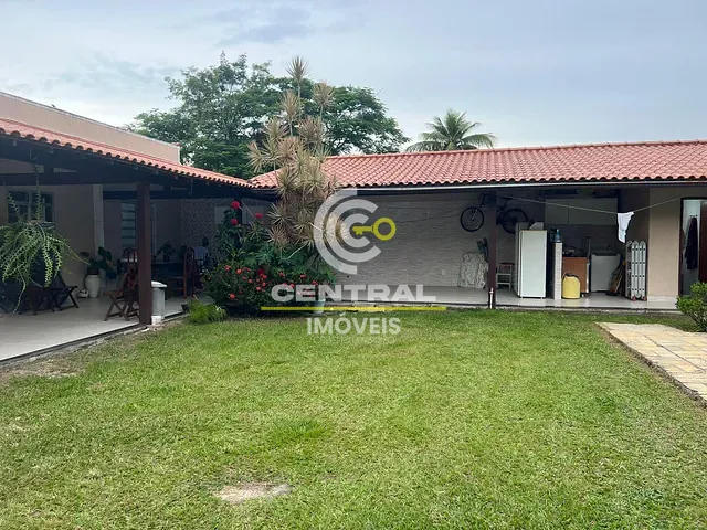 Chácara 3 quartos e 2 banheiros, à venda, no bairro Badureco em Itaboraí