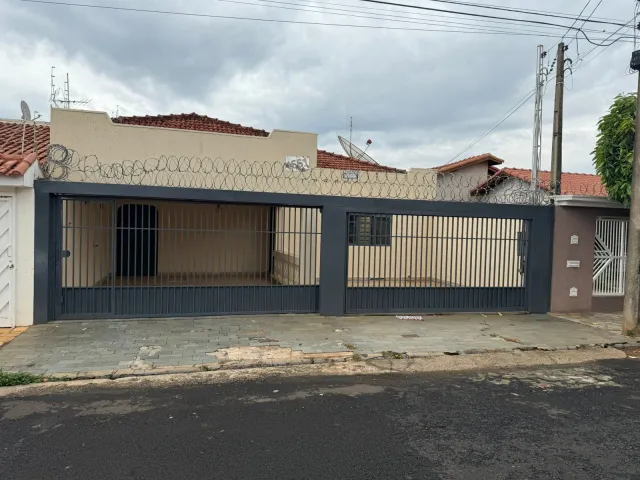 Casa, 3 quartos, 159 m² - Foto 1
