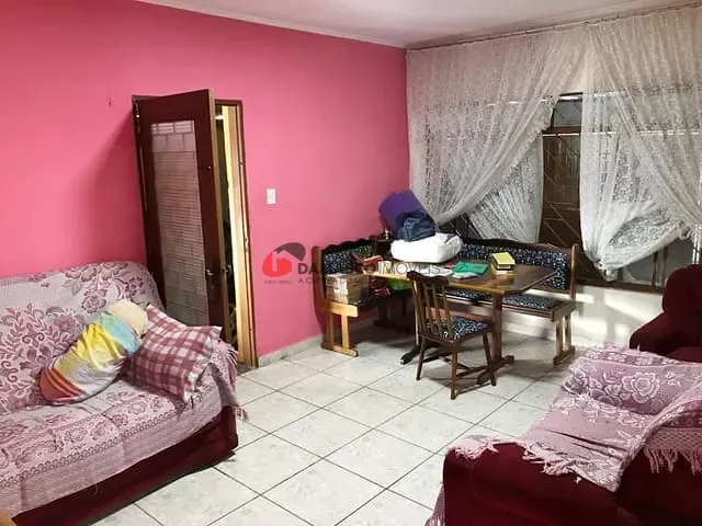 Casa com 290m² 2 quartos e 2 banheiros, à venda, no bairro Santa Maria em São Caetano do Sul